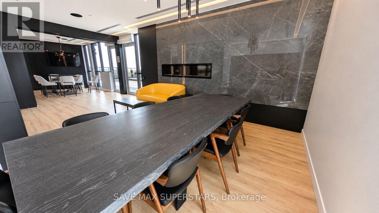 611 - 681 Yonge Street, Barrie, Ontario L4N 4E8 - Photo 34 - S13759246