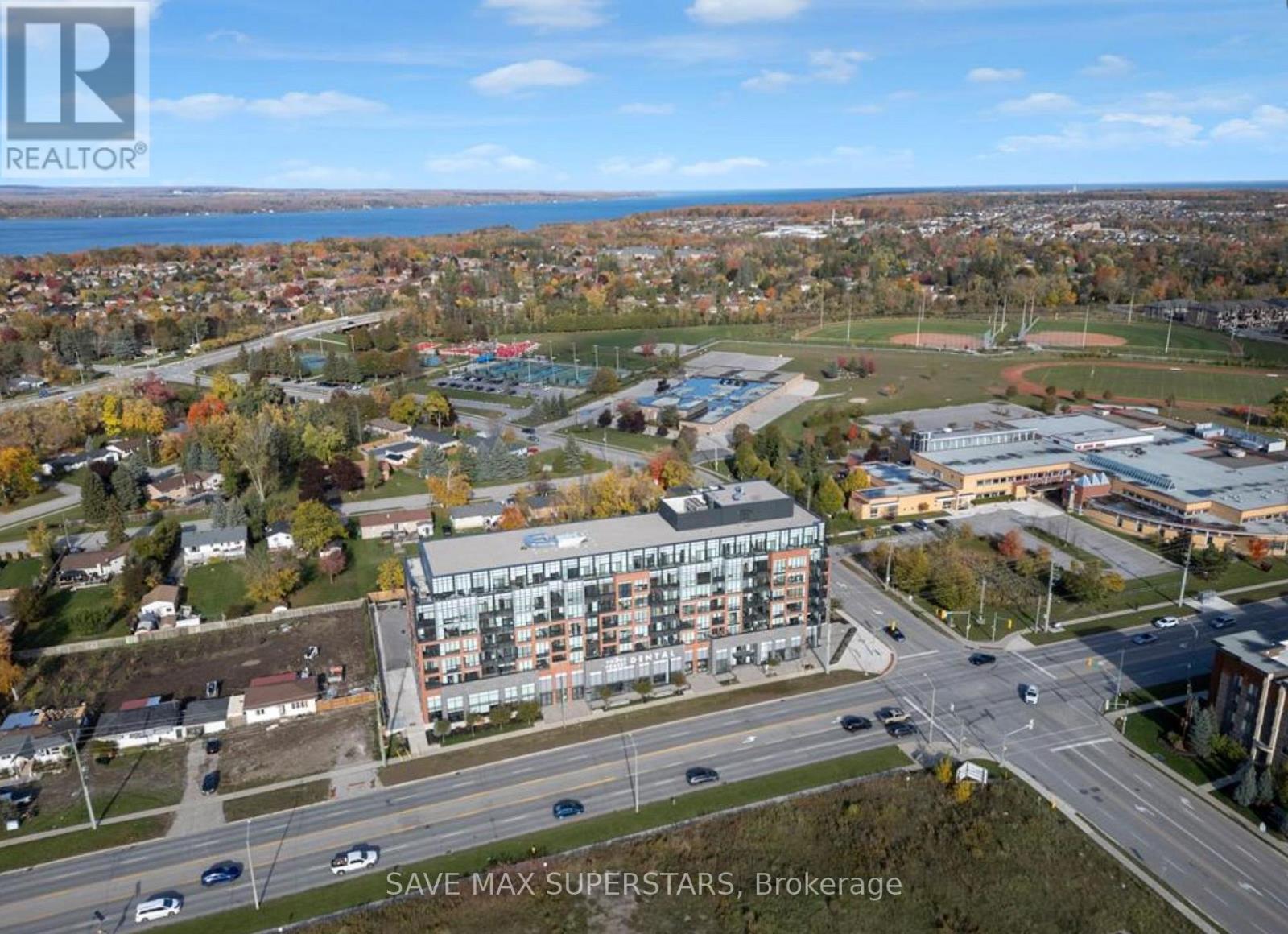611 - 681 Yonge Street, Barrie, Ontario L4N 4E8 - Photo 48 - S13759246