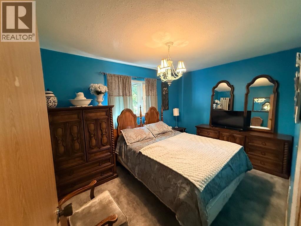 505 1 Avenue photo 17