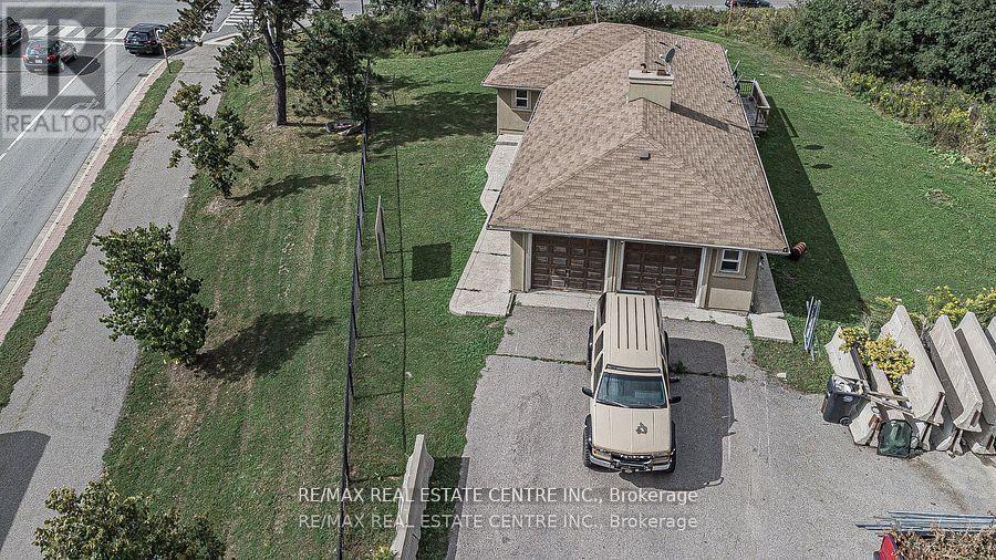 3024 Countryside Drive, Brampton, Ontario  L6P 0V3 - Photo 27 - W13758816