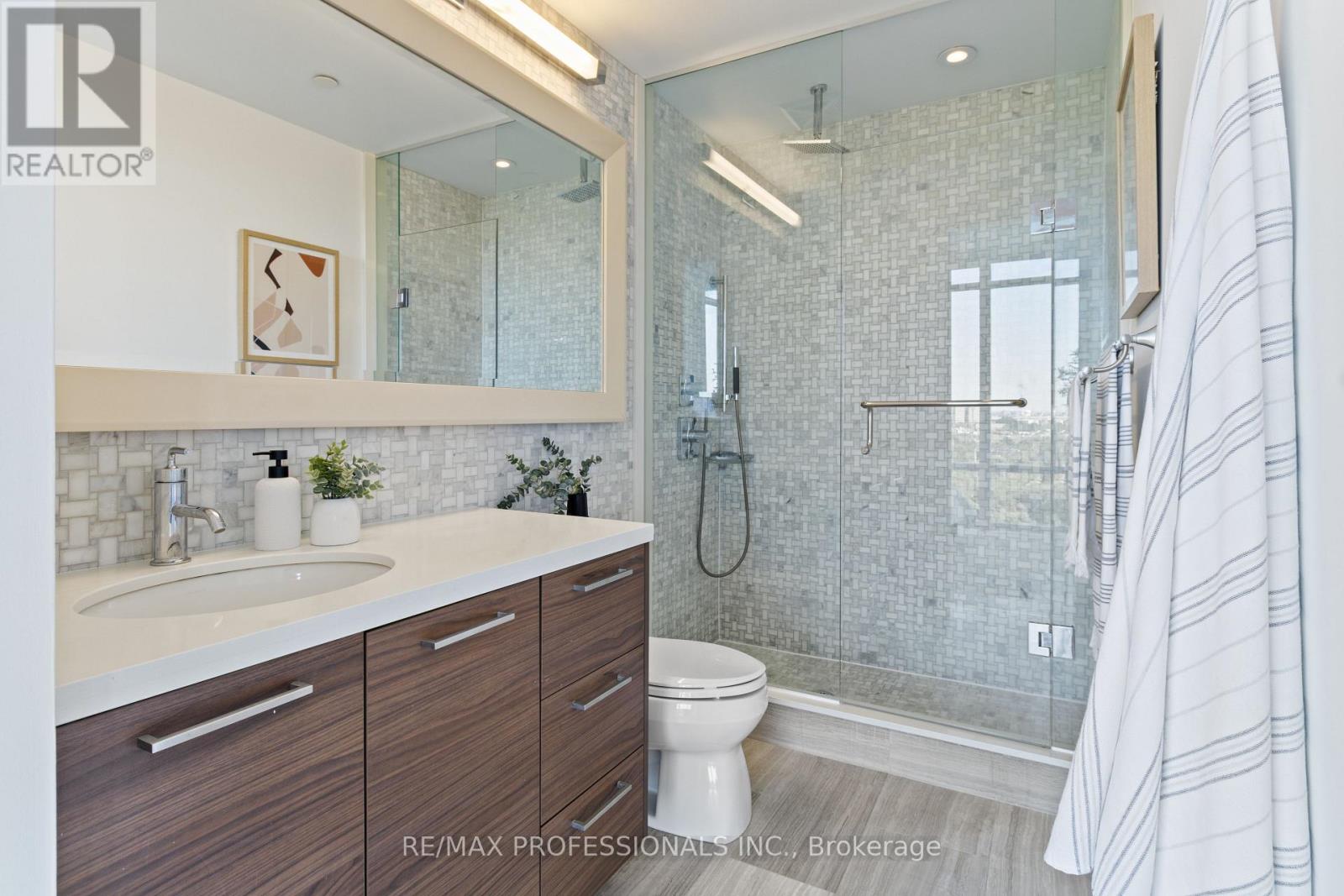 1605 - 88 Park Lawn Road, Toronto, Ontario  M8Y 0B5 - Photo 22 - W13758828