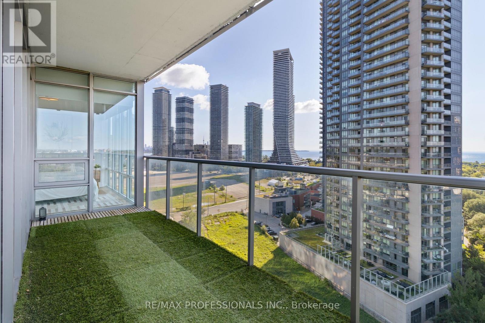 1605 - 88 Park Lawn Road, Toronto, Ontario  M8Y 0B5 - Photo 25 - W13758828