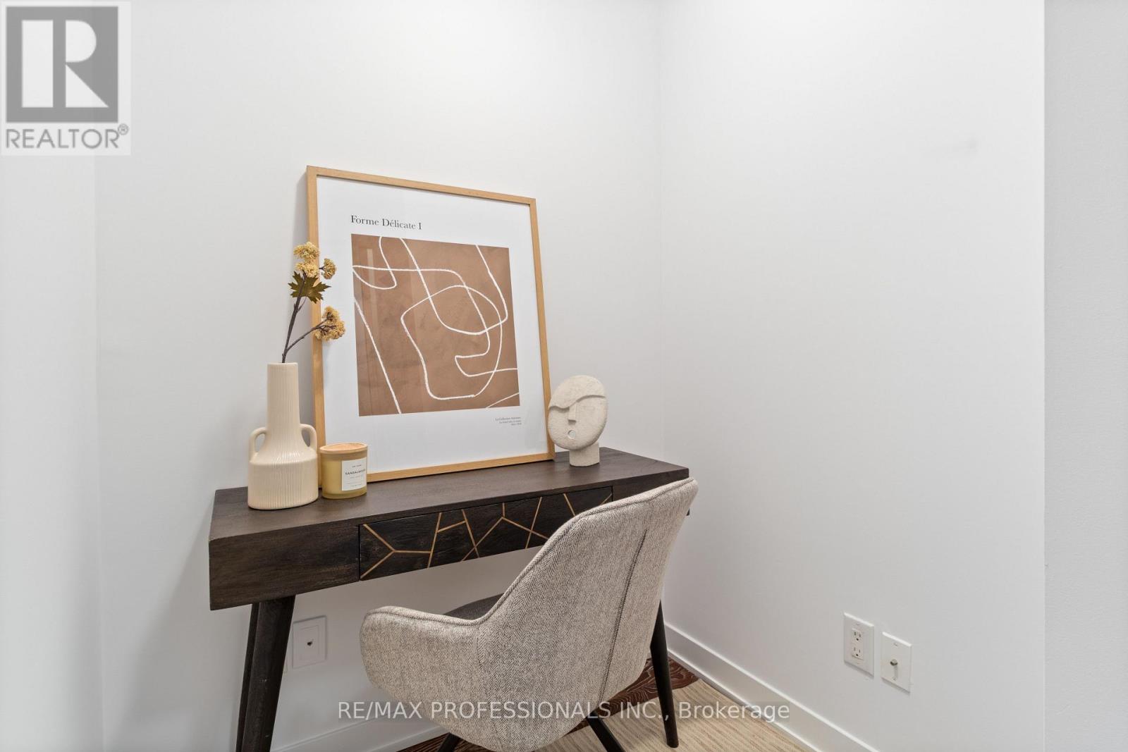 1605 - 88 Park Lawn Road, Toronto, Ontario  M8Y 0B5 - Photo 4 - W13758828