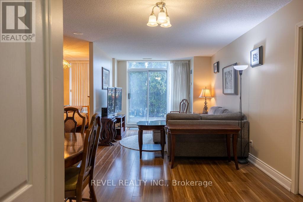104 - 1150 Parkwest Place, Mississauga, Ontario  L5E 3K4 - Photo 3 - W13758832