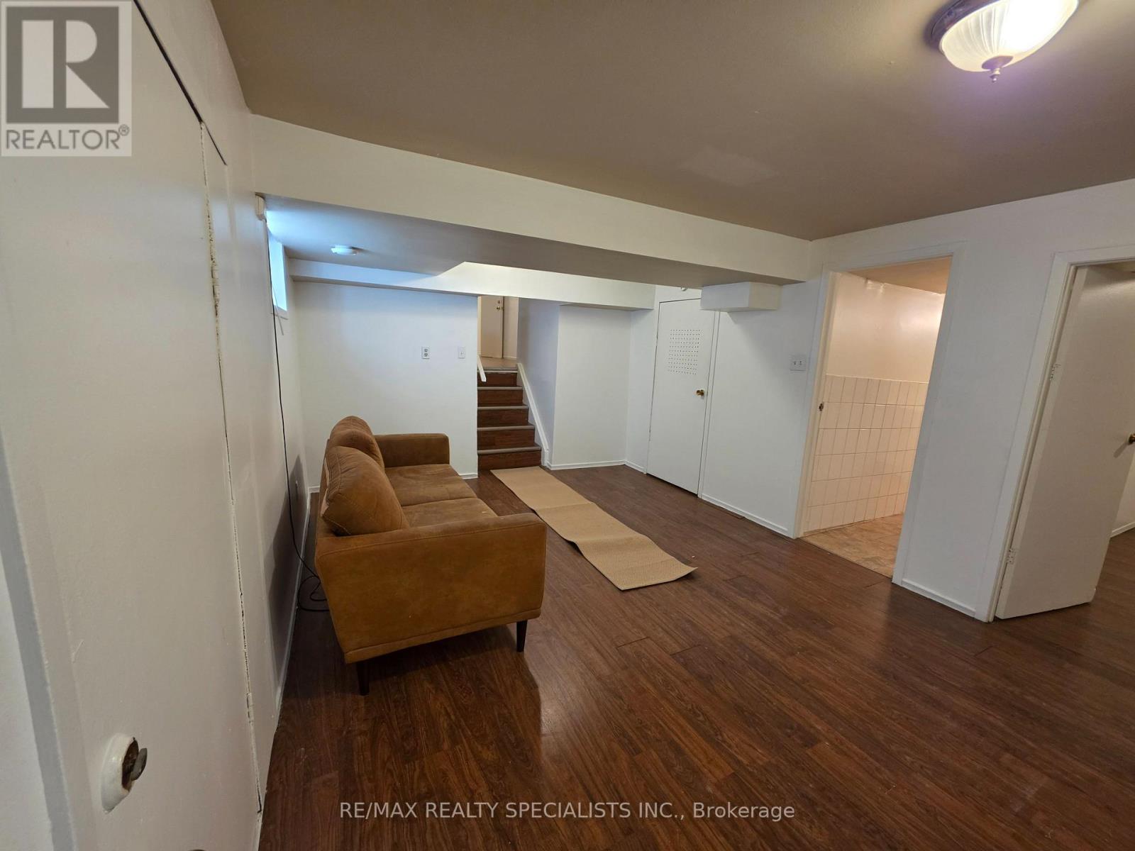 52 Simmons Boulevard, Brampton, Ontario  L6V 3V6 - Photo 5 - W13758840