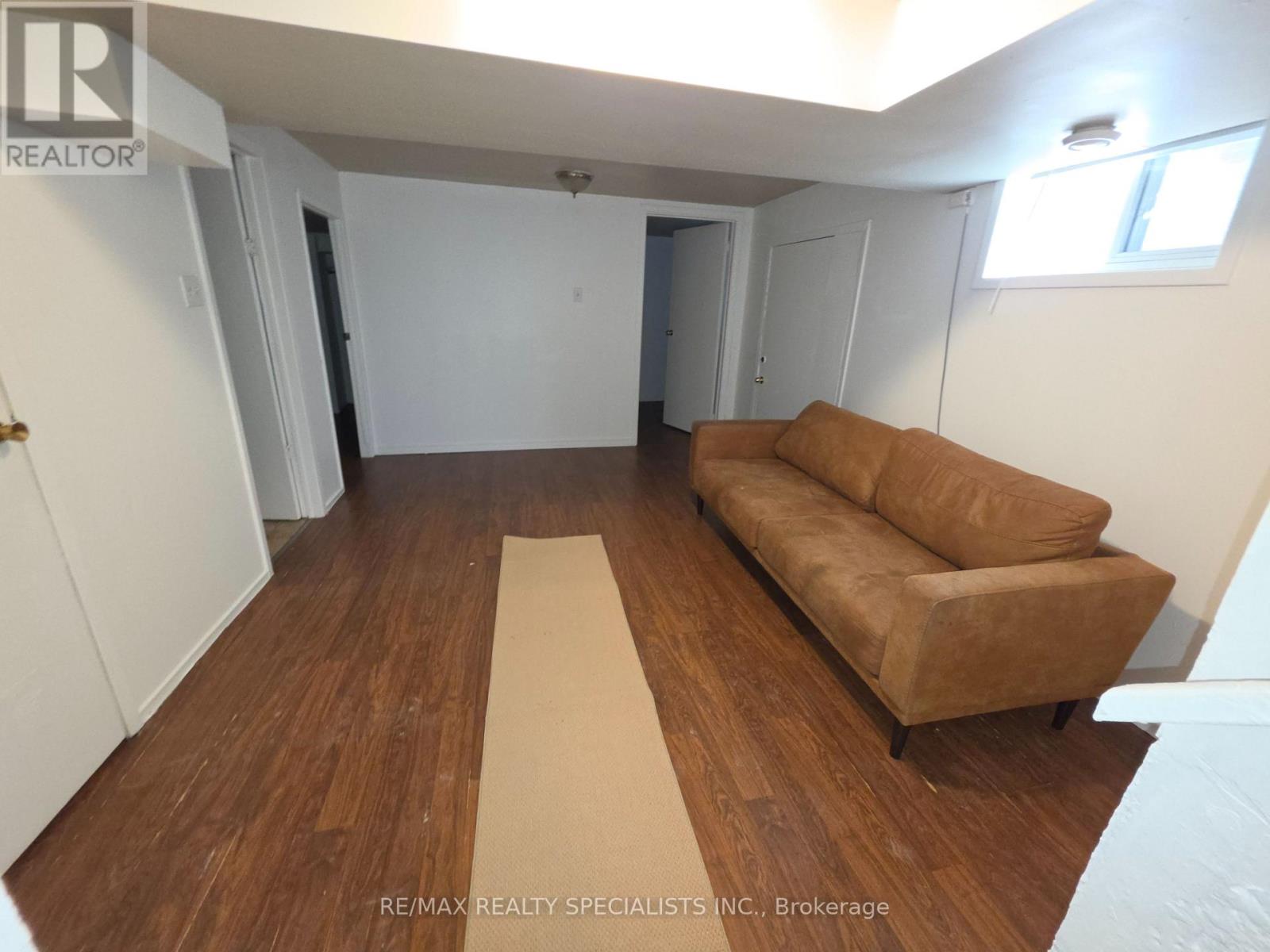 52 Simmons Boulevard, Brampton, Ontario  L6V 3V6 - Photo 6 - W13758840