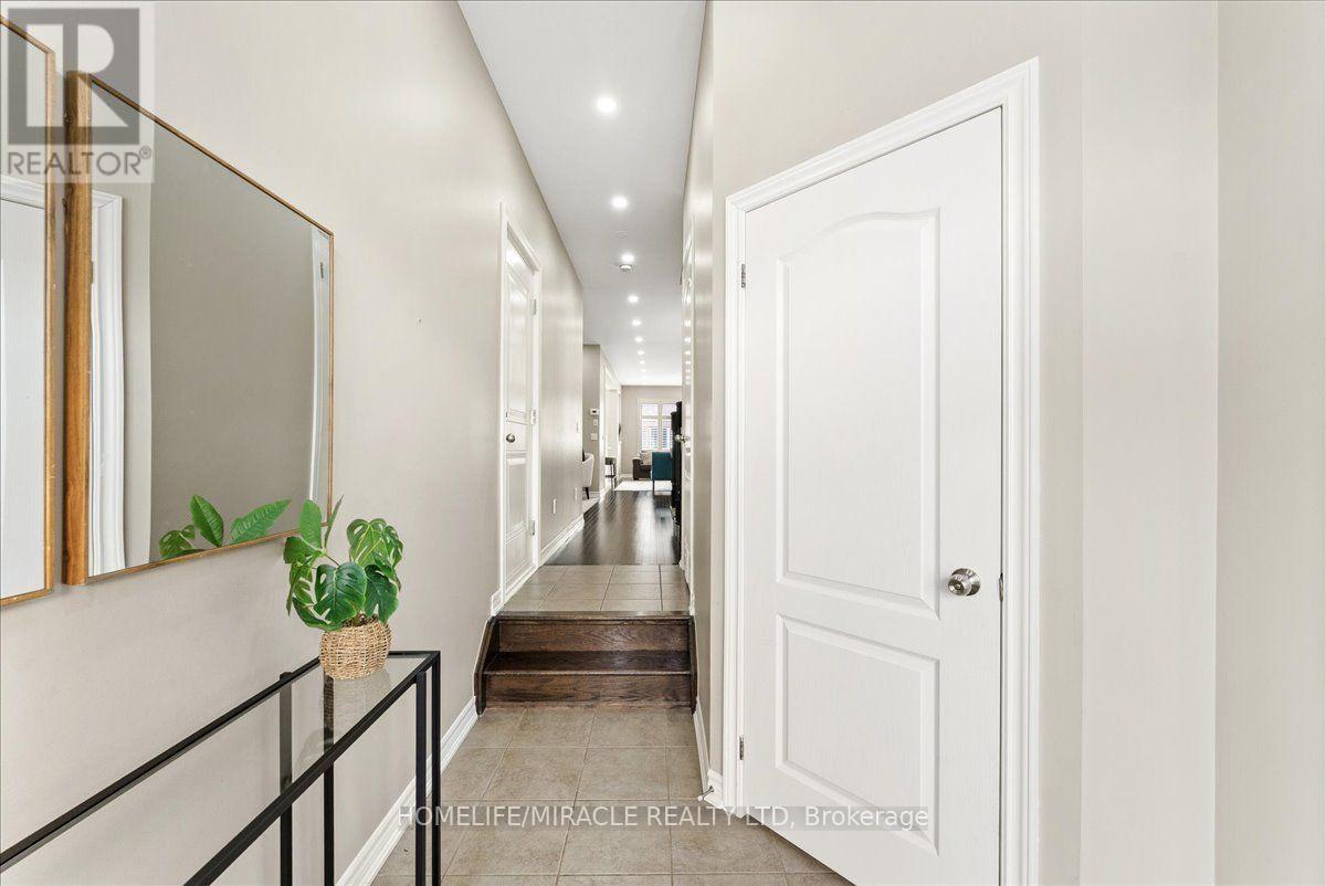 27 Kearny Avenue, Caledon, Ontario  L7C 3N9 - Photo 4 - W13758842