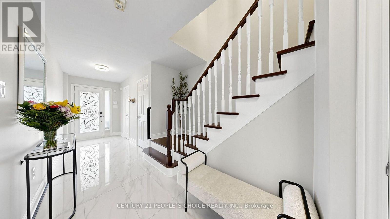 3 Manorwood Court, Caledon, Ontario  L7E 2T4 - Photo 6 - W13758850