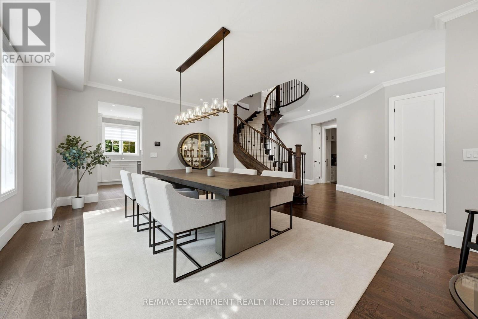 2234 Lyndhurst Drive, Oakville, Ontario  L6H 7V4 - Photo 15 - W13758868