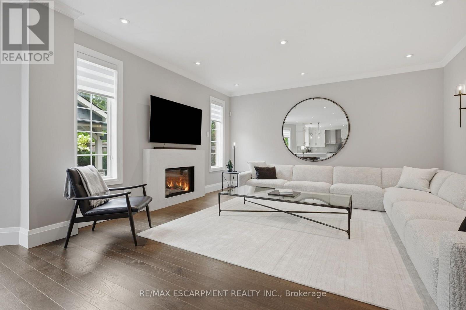 2234 Lyndhurst Drive, Oakville, Ontario  L6H 7V4 - Photo 16 - W13758868