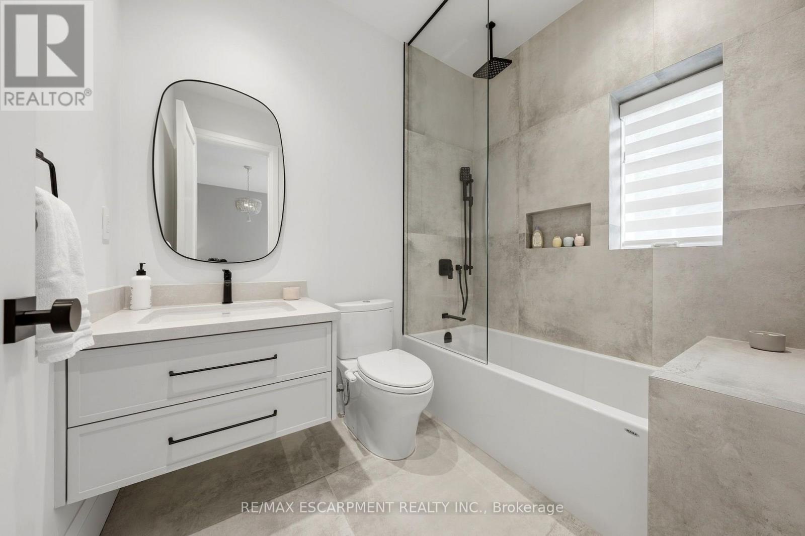 2234 Lyndhurst Drive, Oakville, Ontario  L6H 7V4 - Photo 35 - W13758868