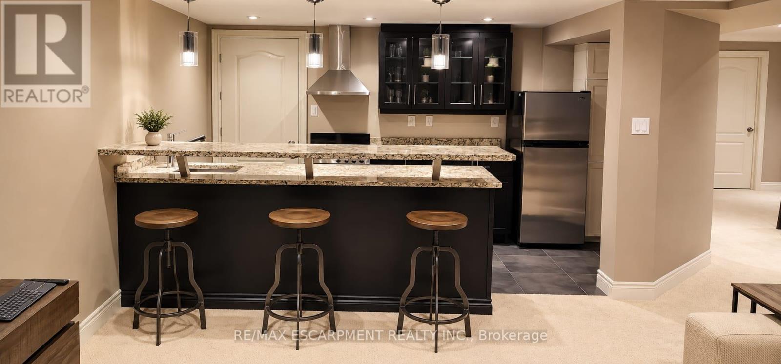 2234 Lyndhurst Drive, Oakville, Ontario  L6H 7V4 - Photo 39 - W13758868