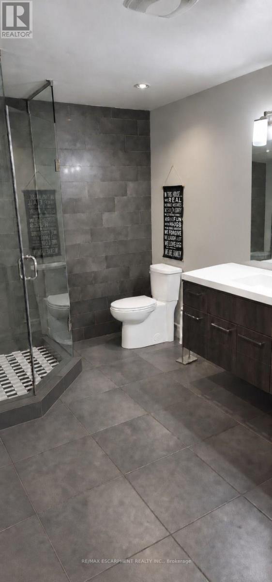 2234 Lyndhurst Drive, Oakville, Ontario  L6H 7V4 - Photo 40 - W13758868
