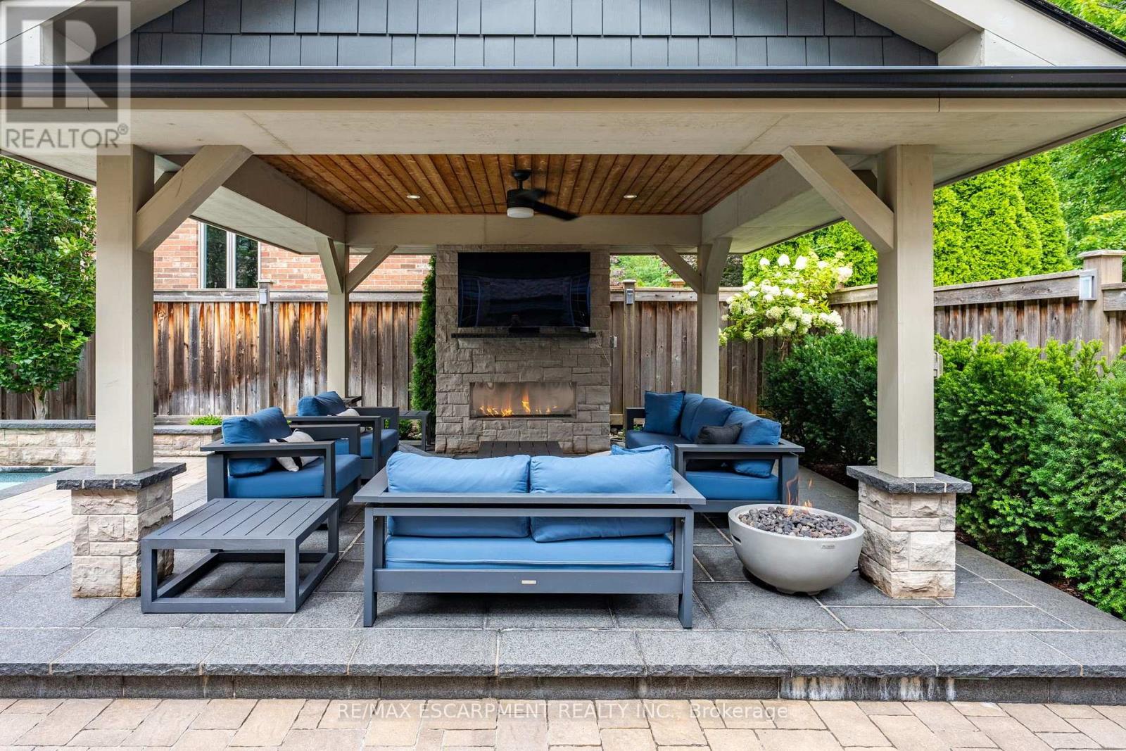 2234 Lyndhurst Drive, Oakville, Ontario  L6H 7V4 - Photo 43 - W13758868
