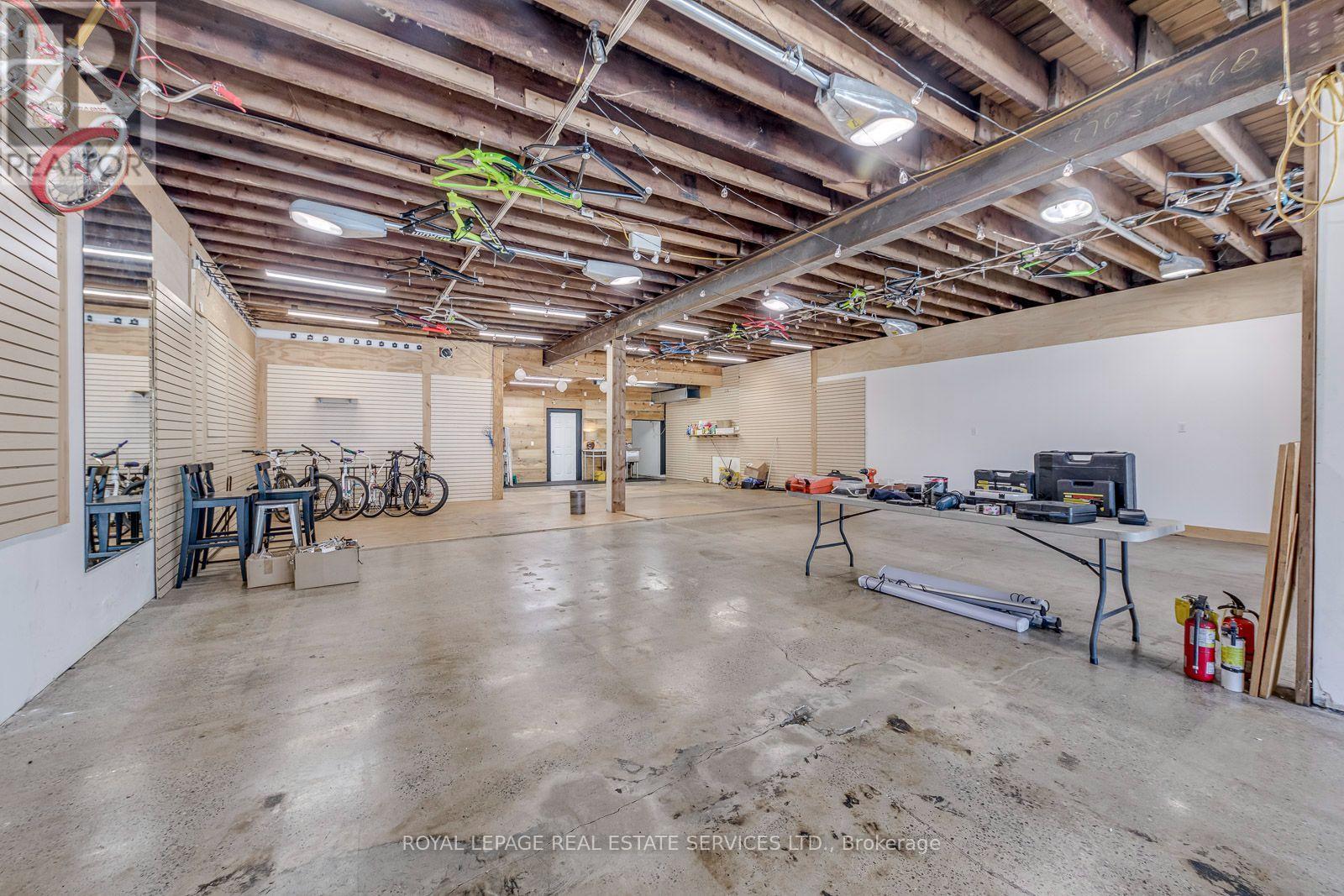 3267 Lake Shore Boulevard W, Toronto, Ontario  M8V 1M2 - Photo 12 - W13758888