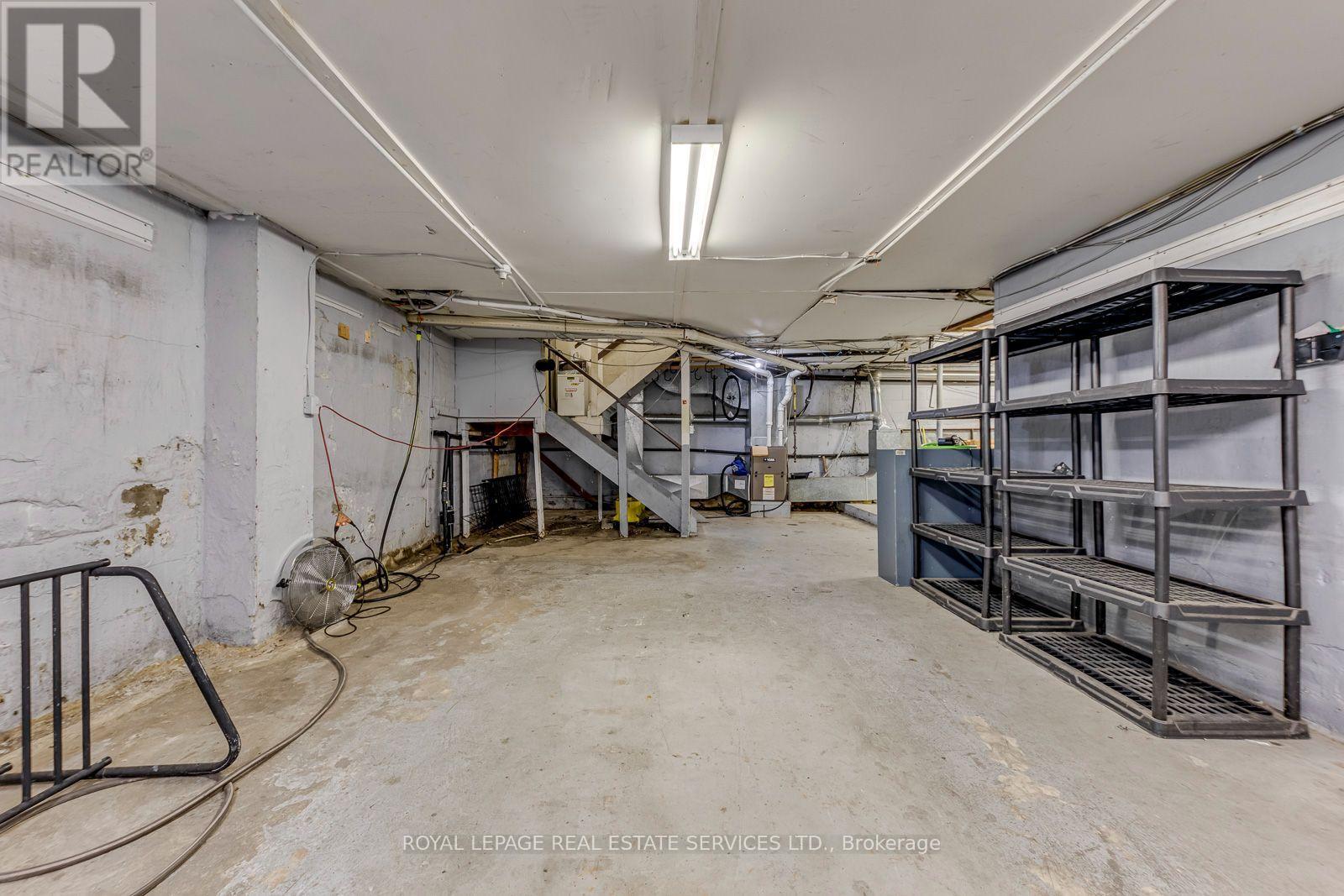 3267 Lake Shore Boulevard W, Toronto, Ontario  M8V 1M2 - Photo 31 - W13758888