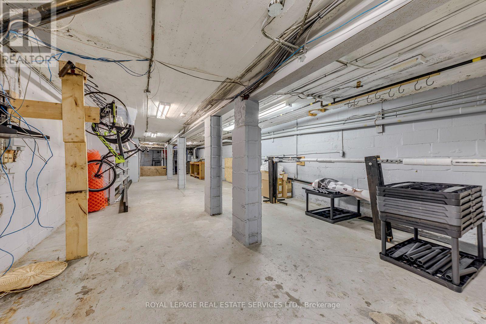 3267 Lake Shore Boulevard W, Toronto, Ontario  M8V 1M2 - Photo 35 - W13758888