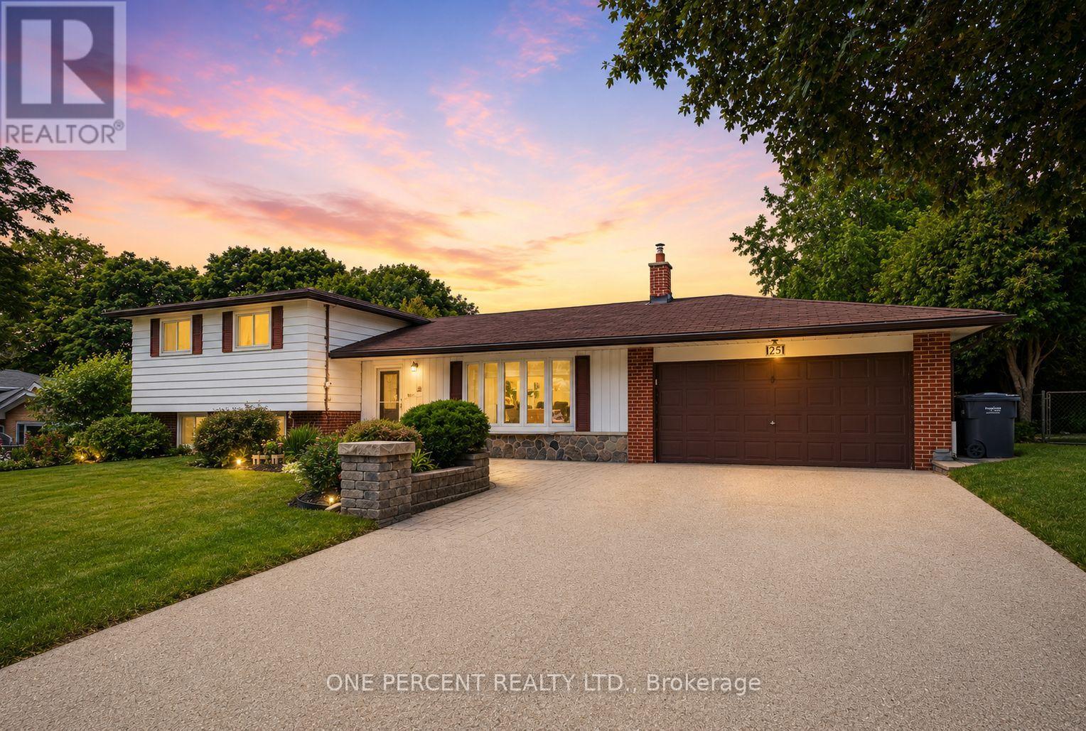 25 HILLTOP DRIVE, Caledon, Ontario