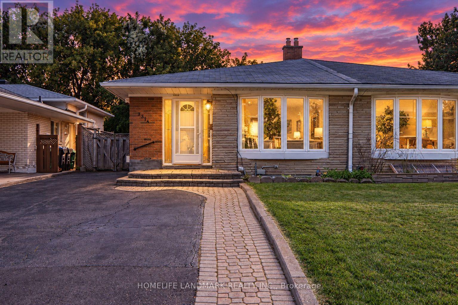 3314 QUEEN FREDERICA DRIVE, Mississauga, Ontario