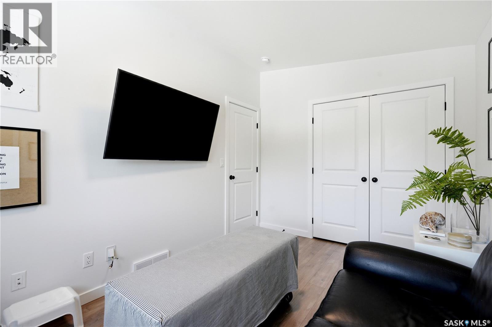 1039 4th Street E, Saskatoon, Saskatchewan  S7K 1K6 - Photo 24 - SK047922