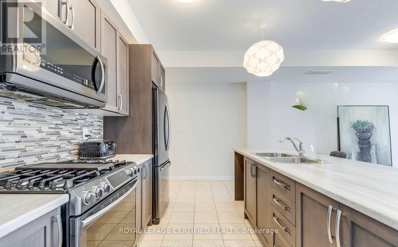 76 - 445 Ontario Street S, Milton, Ontario  L9T 9K4 - Photo 6 - W13759028
