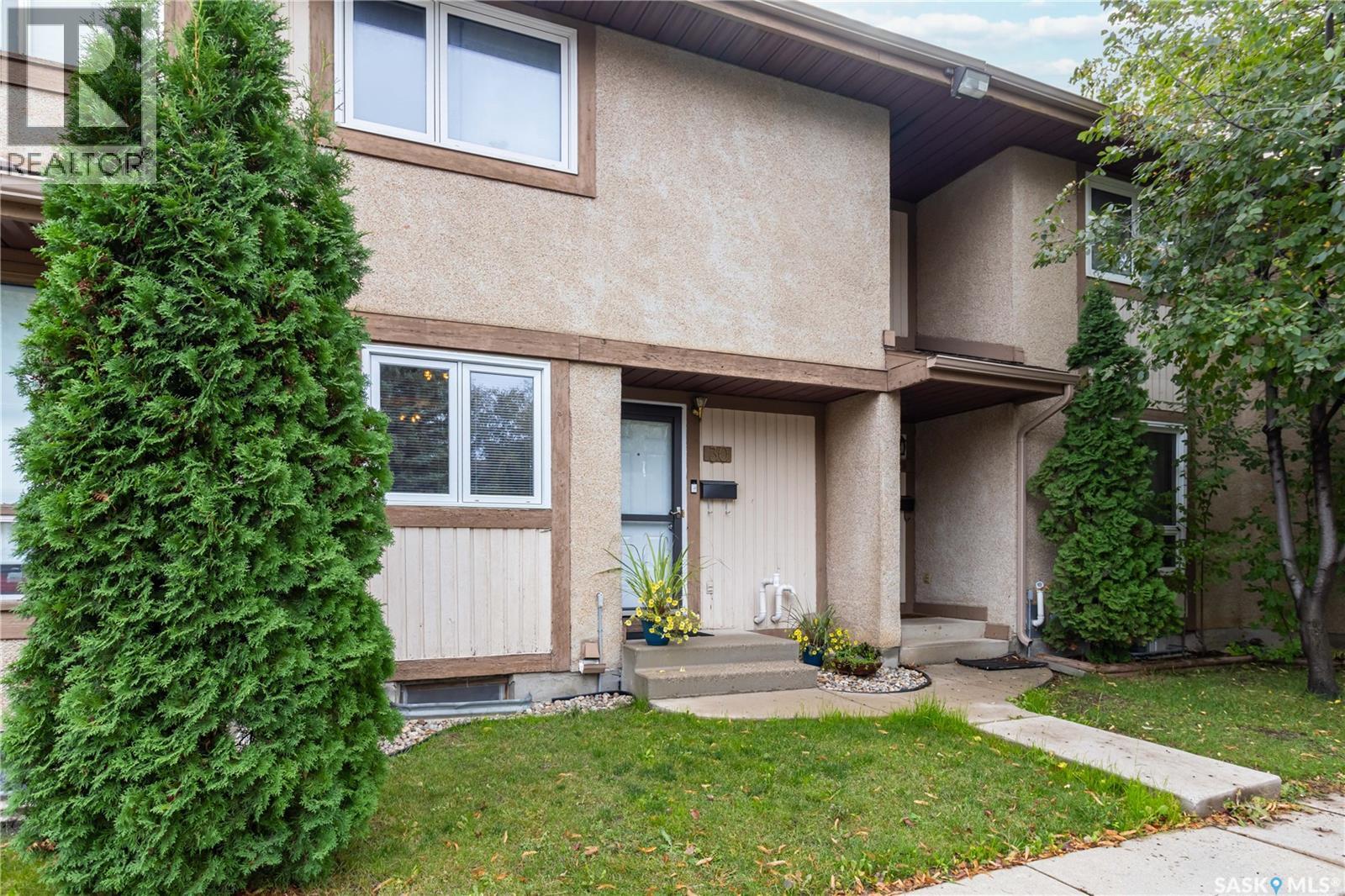 30 1128 Mckercher Drive, Saskatoon, Saskatchewan  S7H 4Y7 - Photo 1 - SK047921