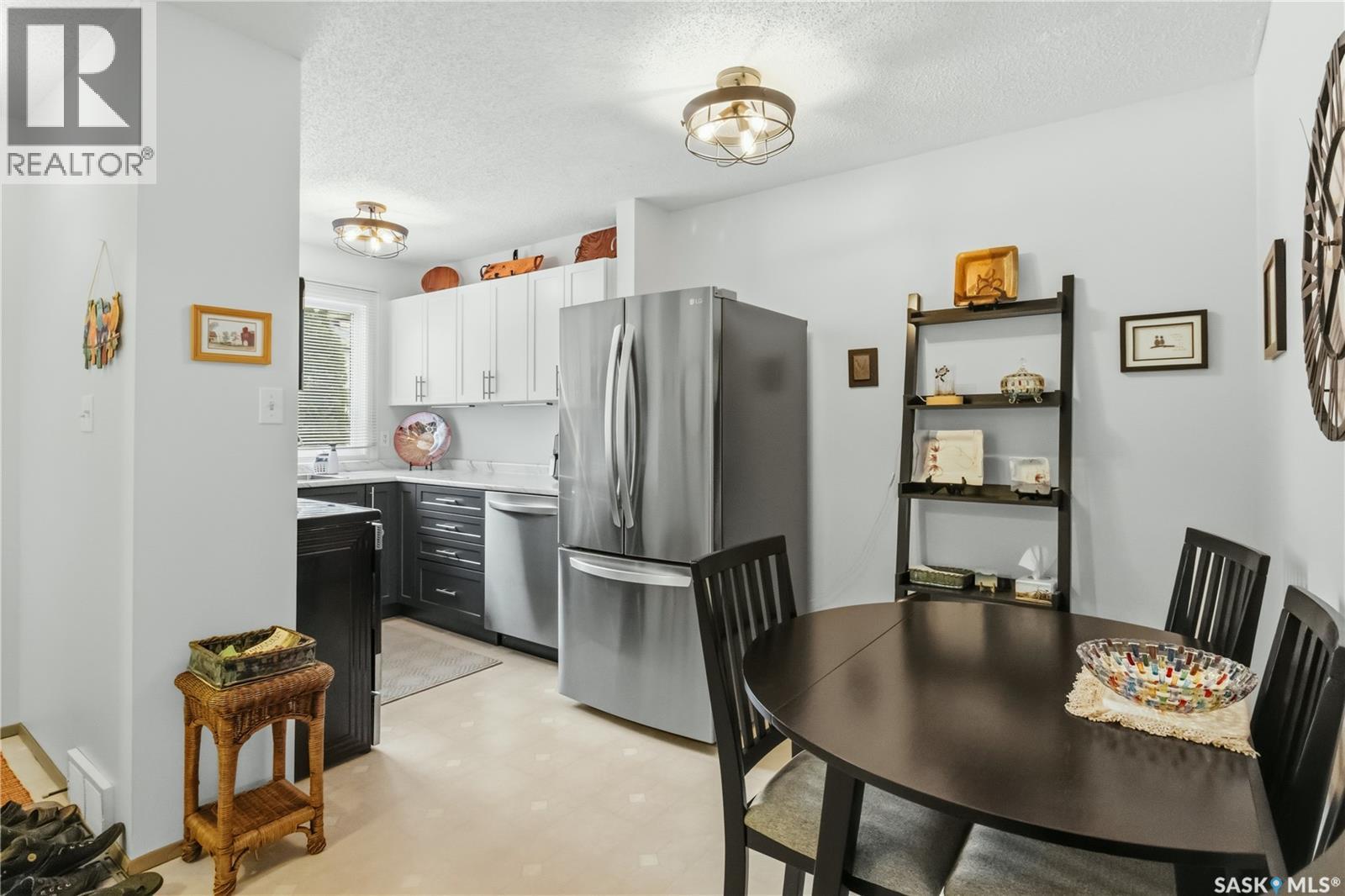 30 1128 Mckercher Drive, Saskatoon, Saskatchewan  S7H 4Y7 - Photo 5 - SK047921