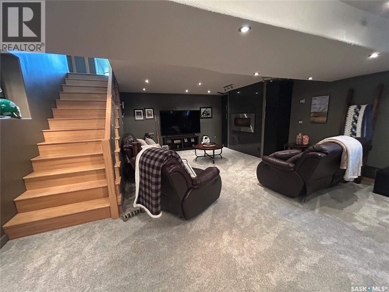 310 Brooks Road, Estevan, Saskatchewan  S4A 2X2 - Photo 23 - SK047920
