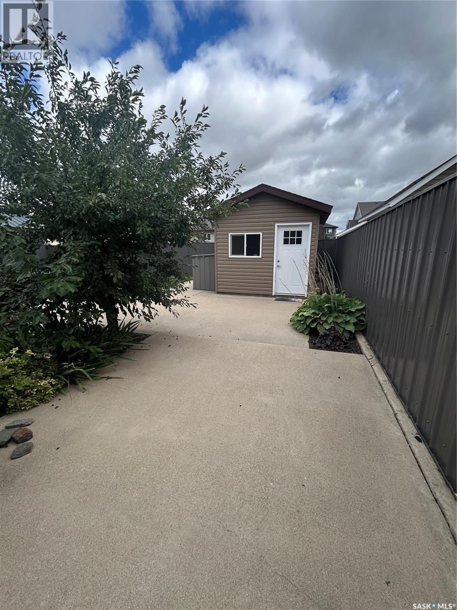 310 Brooks Road, Estevan, Saskatchewan  S4A 2X2 - Photo 45 - SK047920