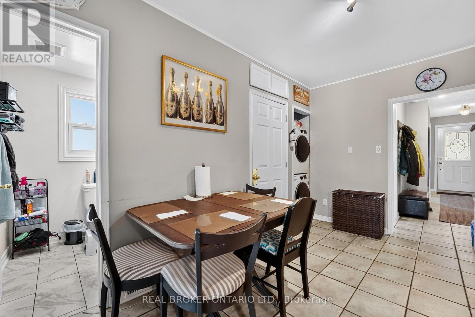 238 Chambers Avenue, Toronto, Ontario  M6M 3L5 - Photo 21 - W13759148