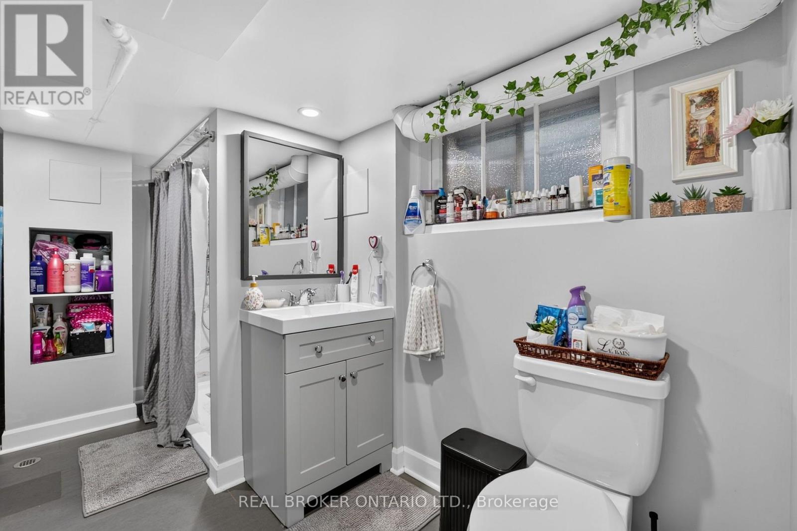 238 Chambers Avenue, Toronto, Ontario  M6M 3L5 - Photo 35 - W13759148