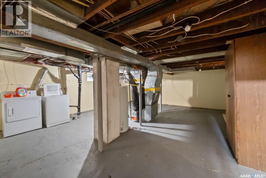1450 Royal Street, Regina, Saskatchewan  S4T 5A3 - Photo 18 - SK047773