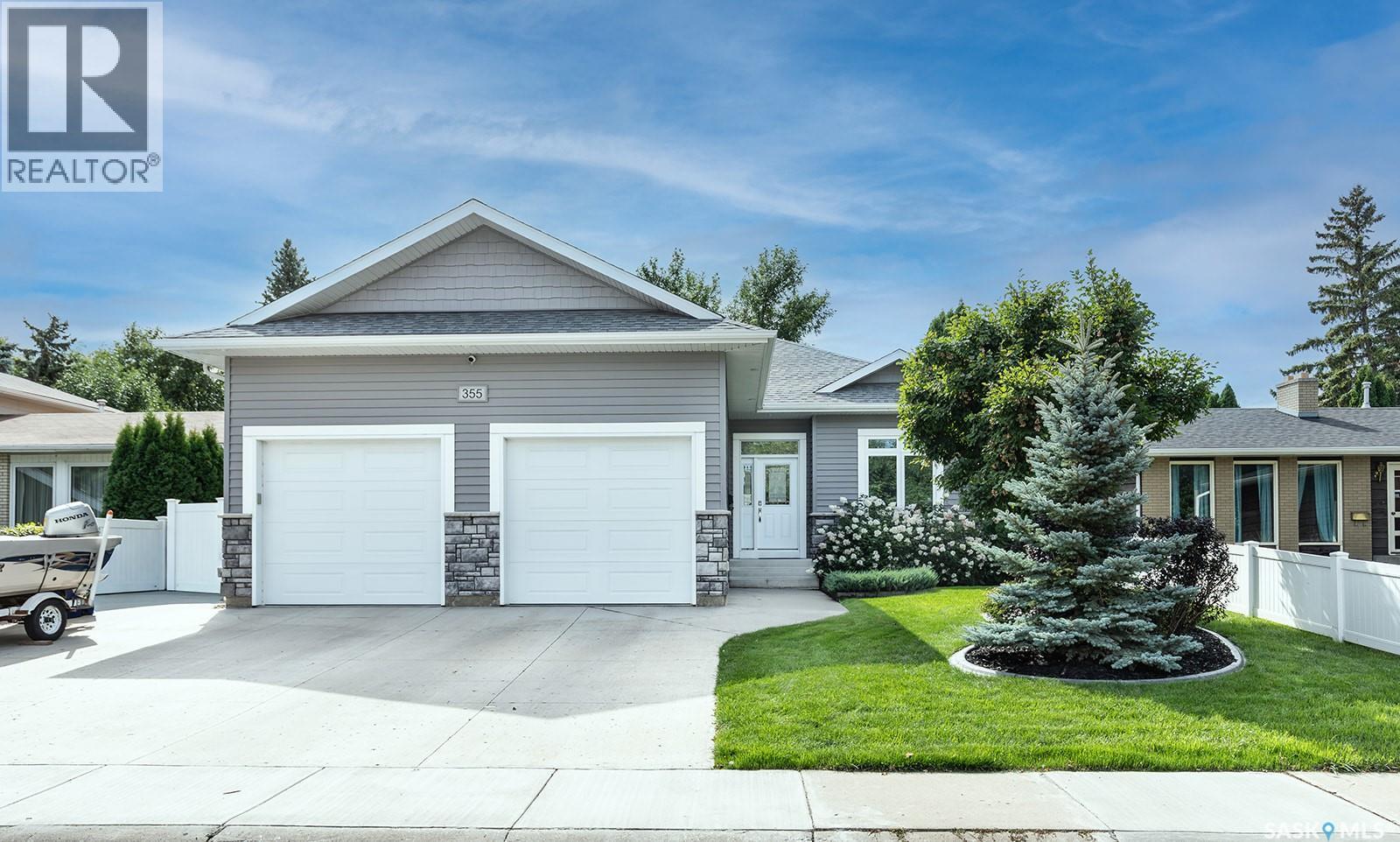 355 Coppermine Crescent, Saskatoon, Saskatchewan  S7K 4L5 - Photo 1 - SK047749