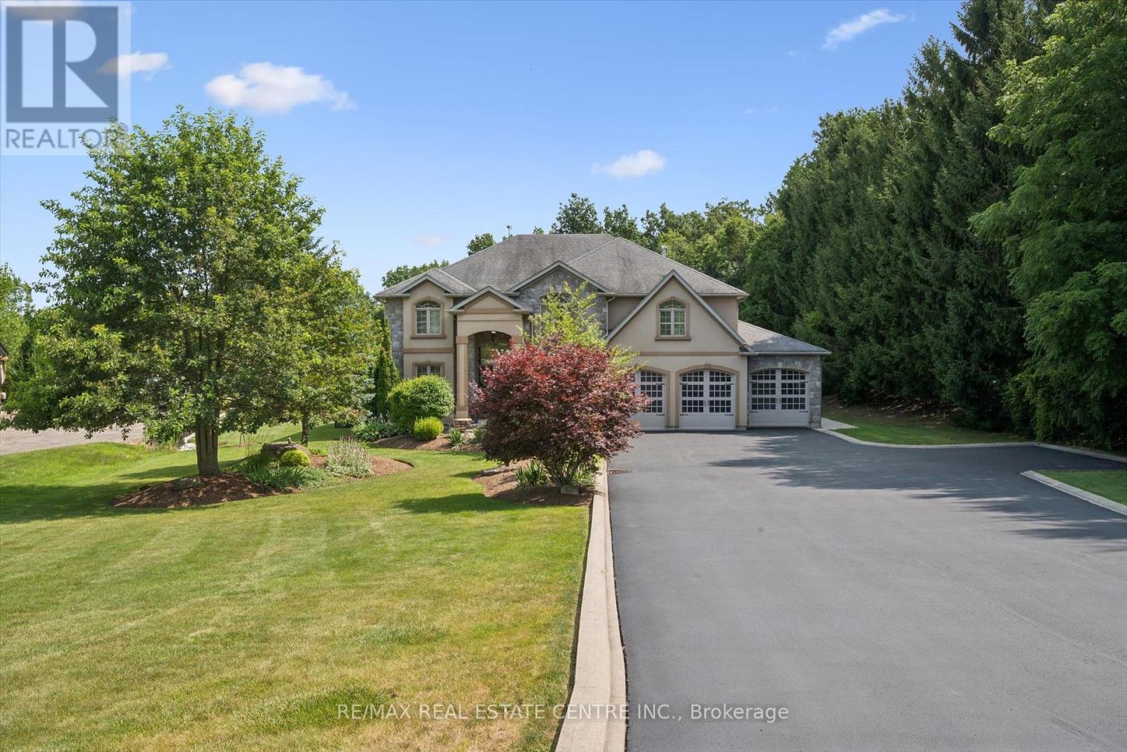 332 Scenic Drive, Saint George, Ontario  N0E 1N0 - Photo 4 - X13758894
