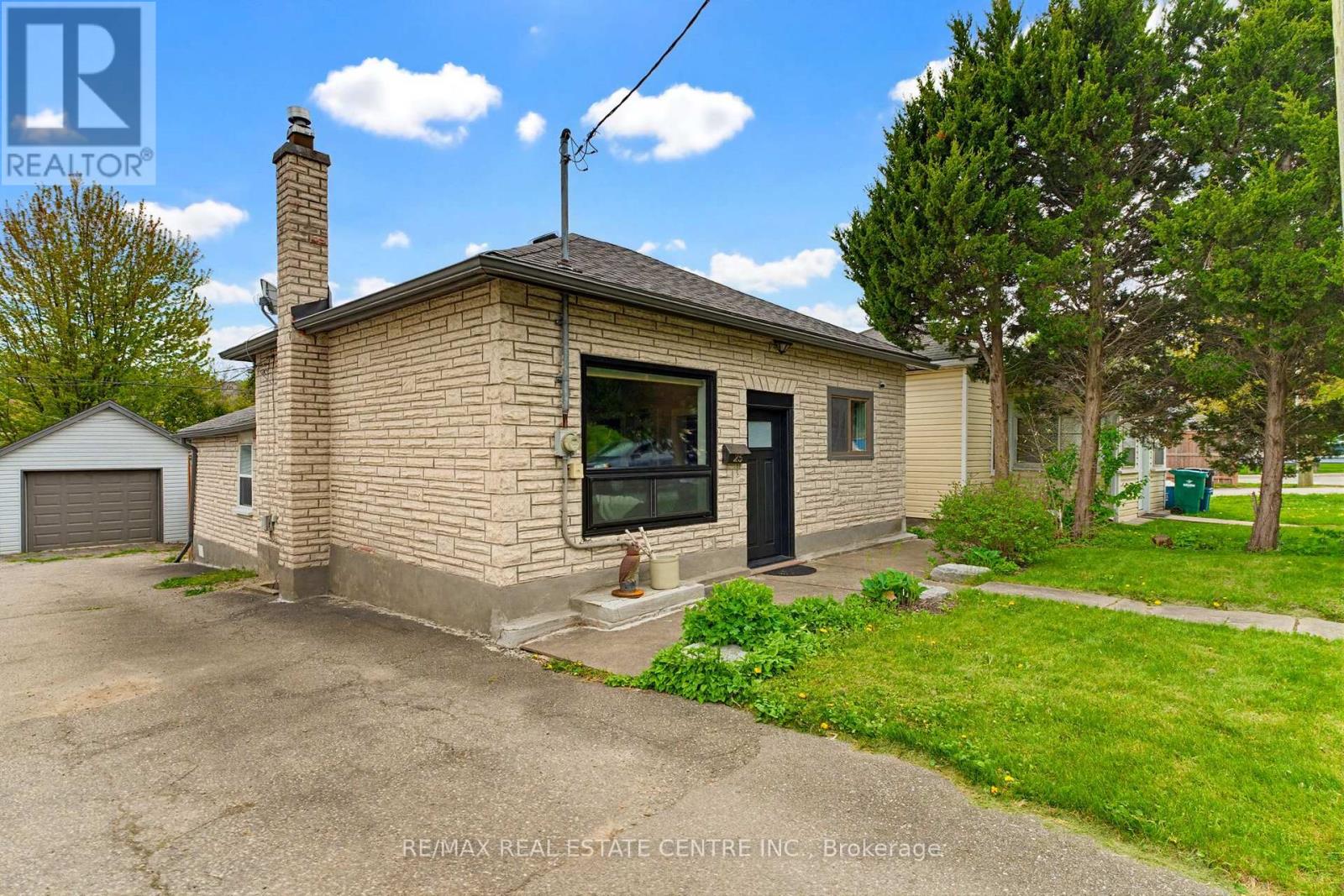 25 BEVERLY STREET, Cambridge, Ontario