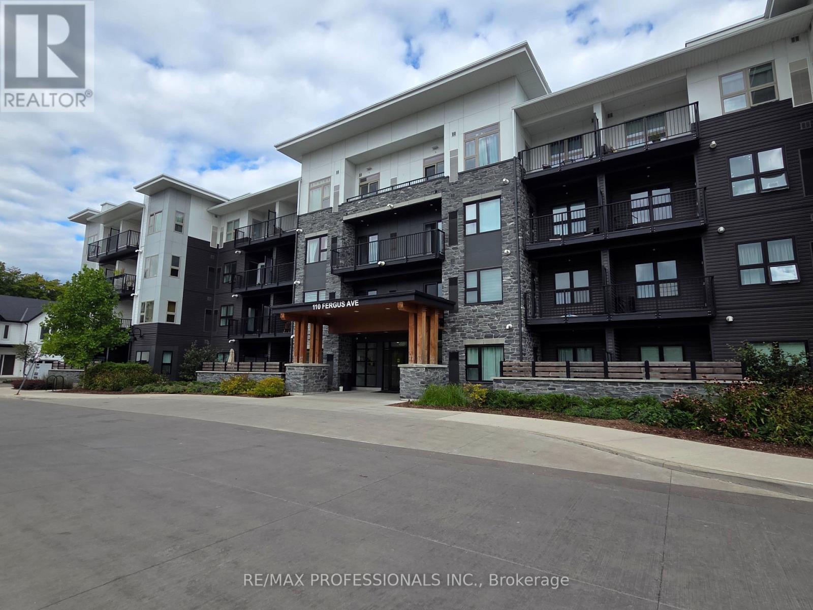 132 - 110 FERGUS AVENUE, Kitchener, Ontario