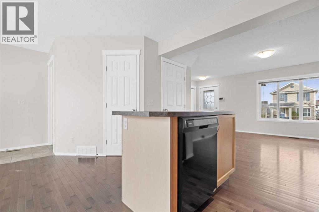 104 Copperstone Terrace Se, Calgary, Alberta  T2Z 4S2 - Photo 12 - A2337403