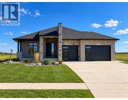 6936 SHORESIDE DRIVE, Plympton-Wyoming, Ontario