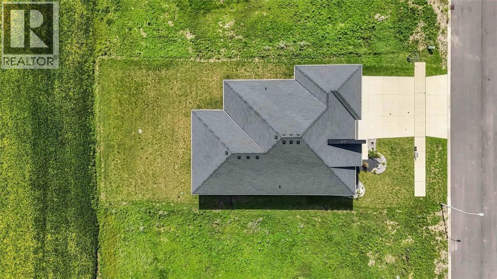 6936 Shoreside Drive, Plympton-Wyoming, Ontario  N0N 1E0 - Photo 49 - 26009123
