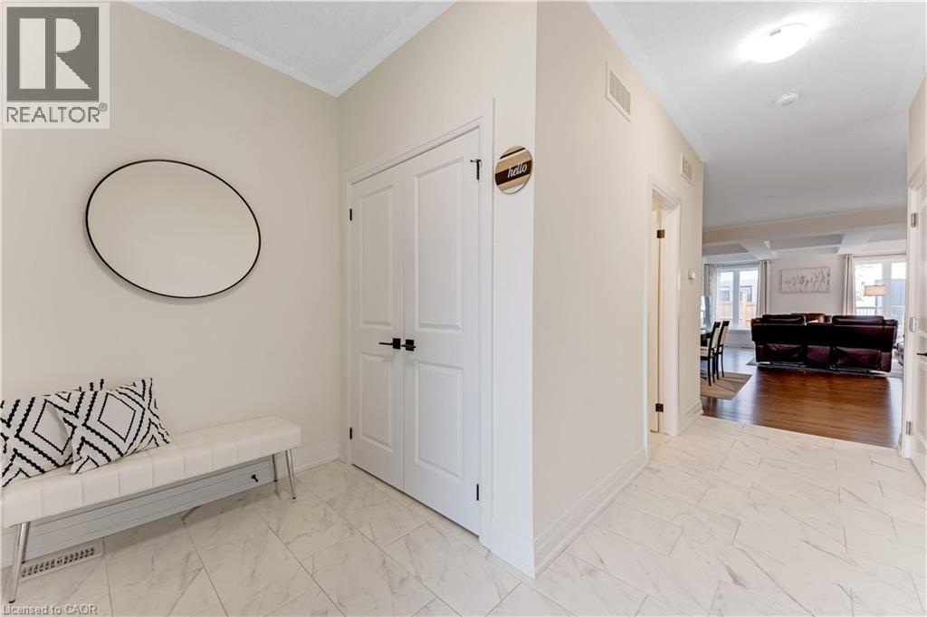 27 Jacob Detweiller Drive, Kitchener, Ontario  N2P 0K7 - Photo 2 - 40860497