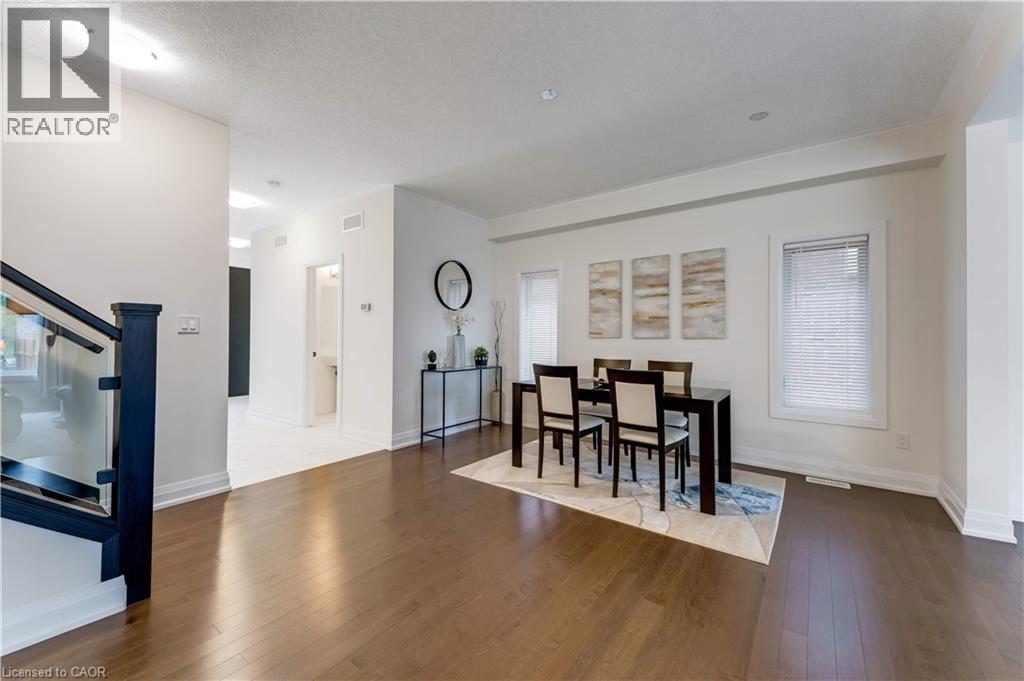27 Jacob Detweiller Drive, Kitchener, Ontario  N2P 0K7 - Photo 8 - 40860497