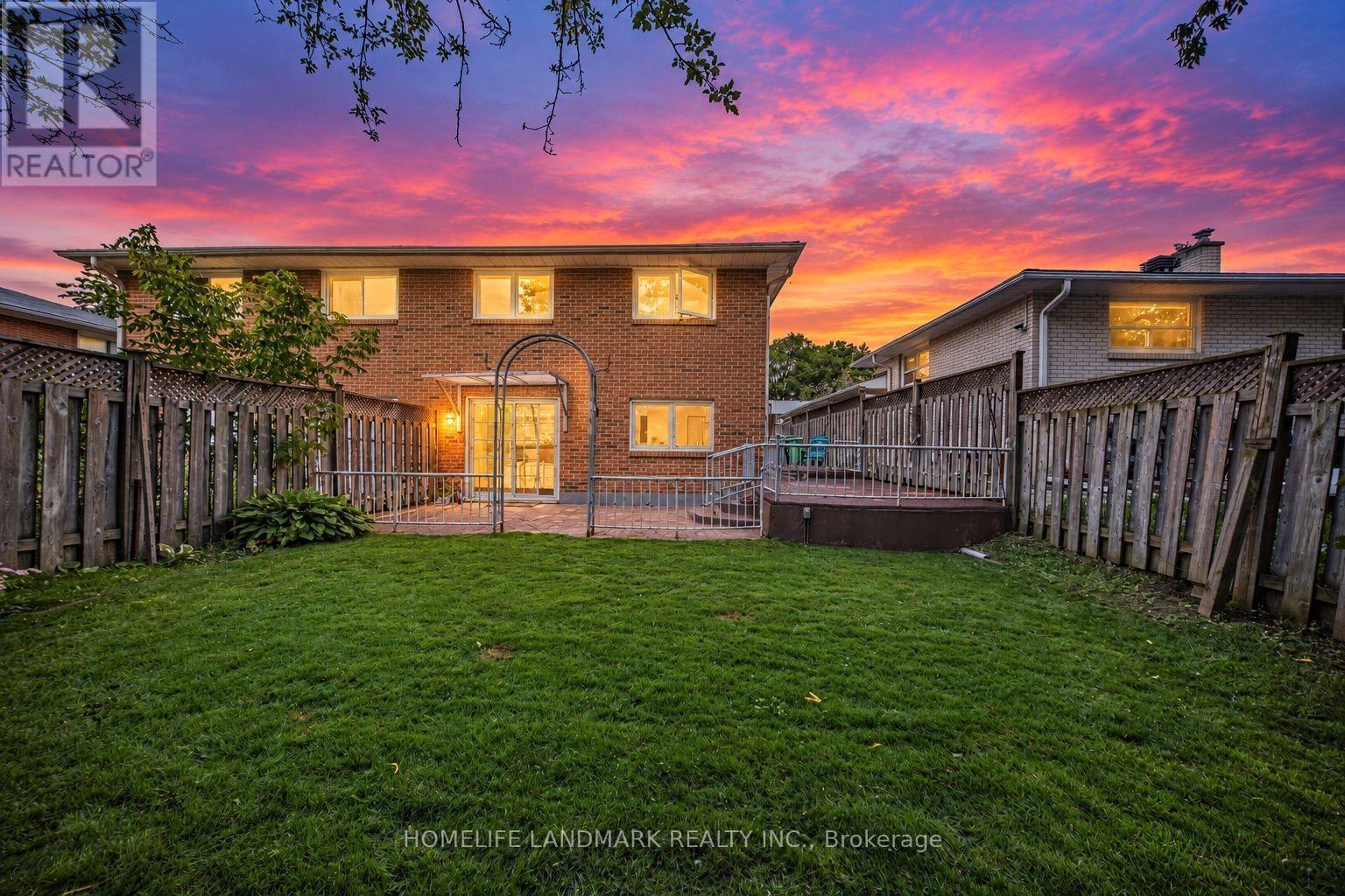 3314 Queen Frederica Drive, Mississauga, Ontario  L4Y 3B2 - Photo 33 - W13758994