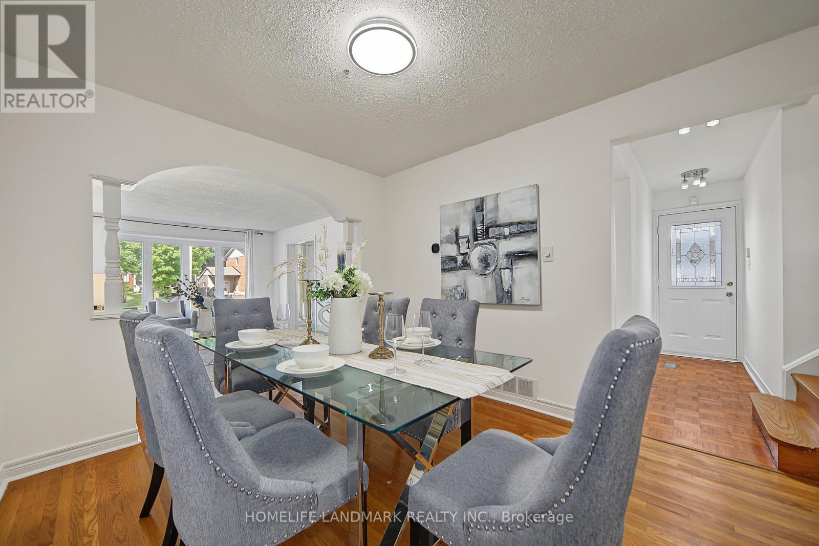 3314 Queen Frederica Drive, Mississauga, Ontario  L4Y 3B2 - Photo 6 - W13758994