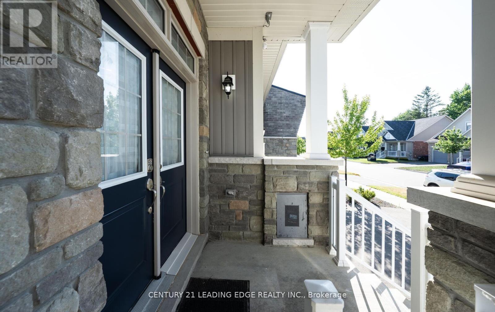 164 Allegra Drive, Wasaga Beach, Ontario  L9Z 0H6 - Photo 4 - S13755878