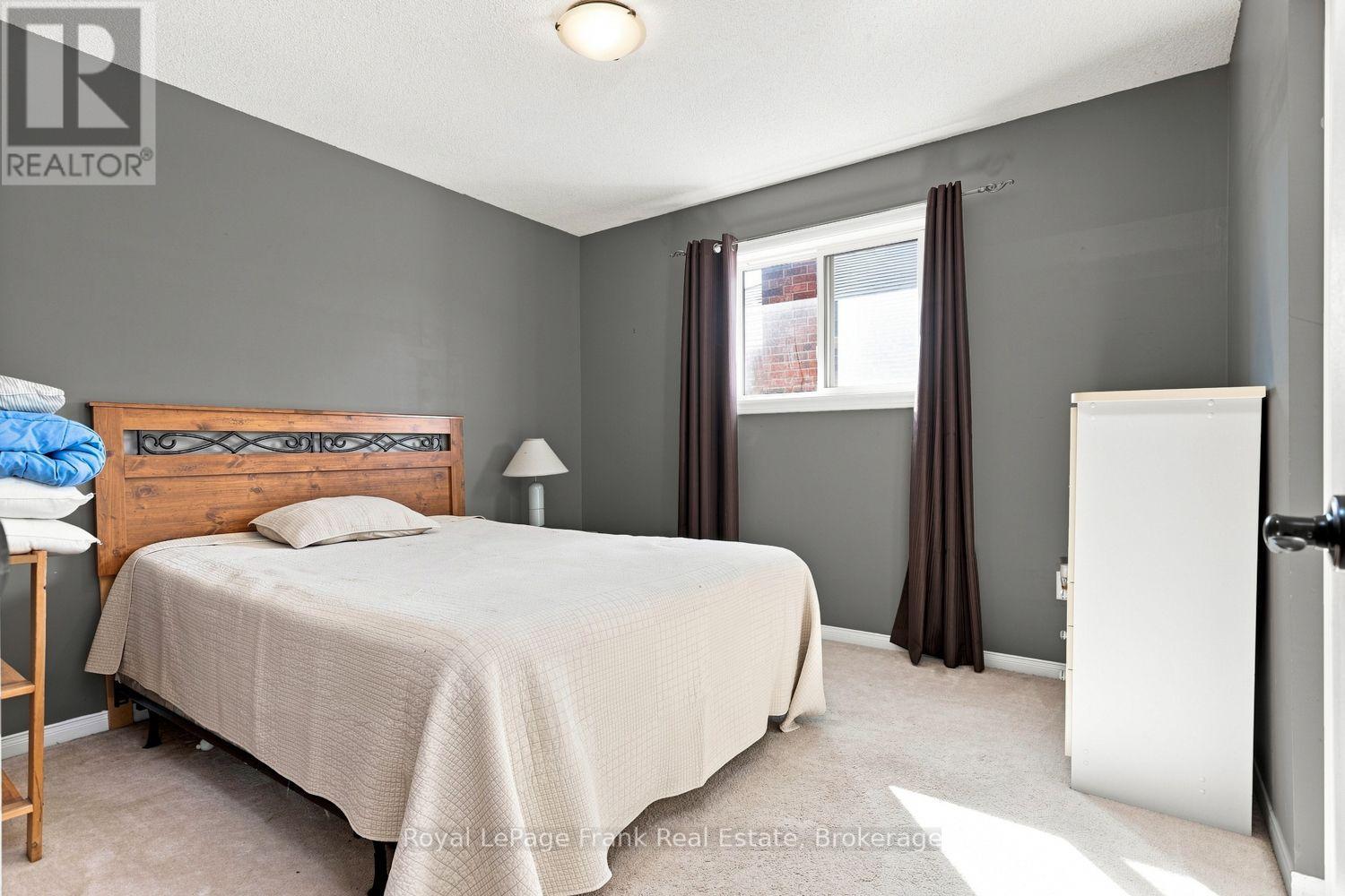 39 Mcivor Street, Whitby, Ontario  L1R 2L7 - Photo 28 - E13759274