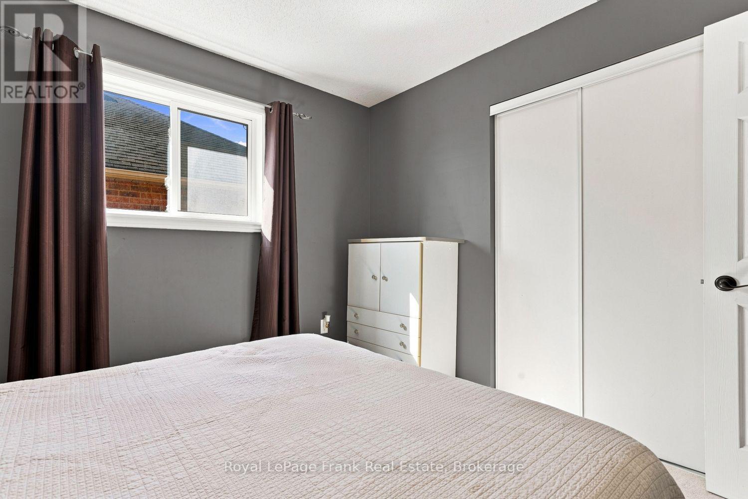 39 Mcivor Street, Whitby, Ontario  L1R 2L7 - Photo 29 - E13759274