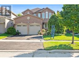 39 MCIVOR STREET, Whitby, Ontario