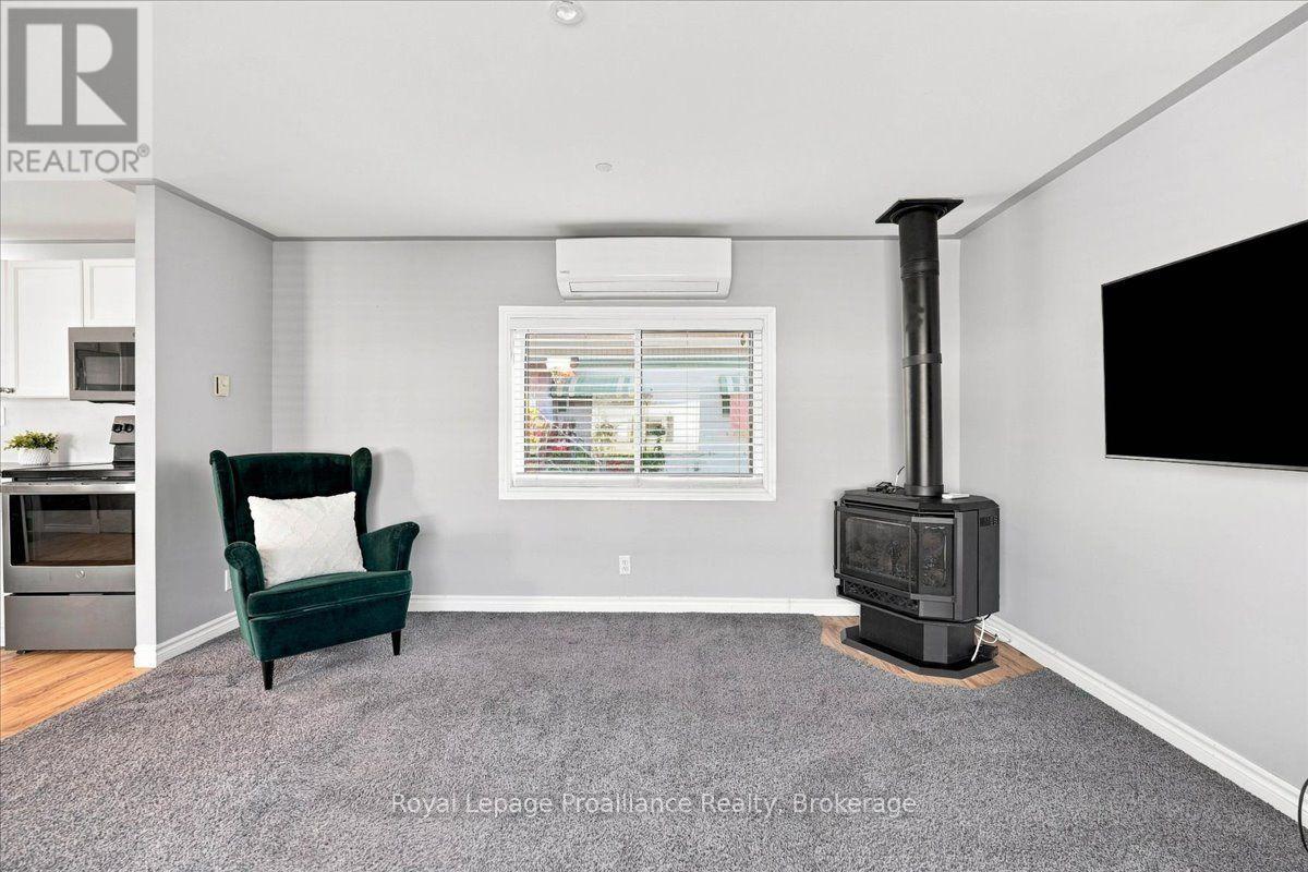 10 Nightingale Lane, Quinte West, Ontario  K8N 4Z3 - Photo 11 - X13759376