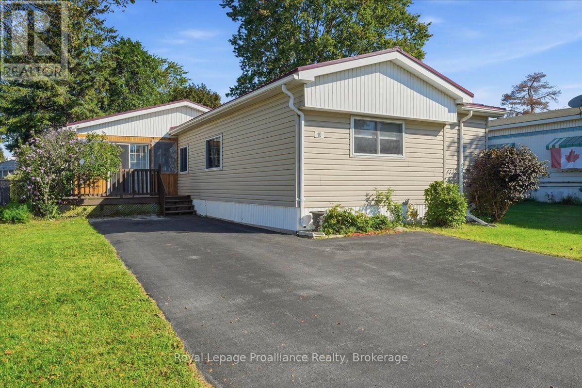 10 Nightingale Lane, Quinte West, Ontario  K8N 4Z3 - Photo 2 - X13759376