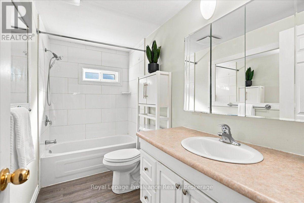 10 Nightingale Lane, Quinte West, Ontario  K8N 4Z3 - Photo 21 - X13759376